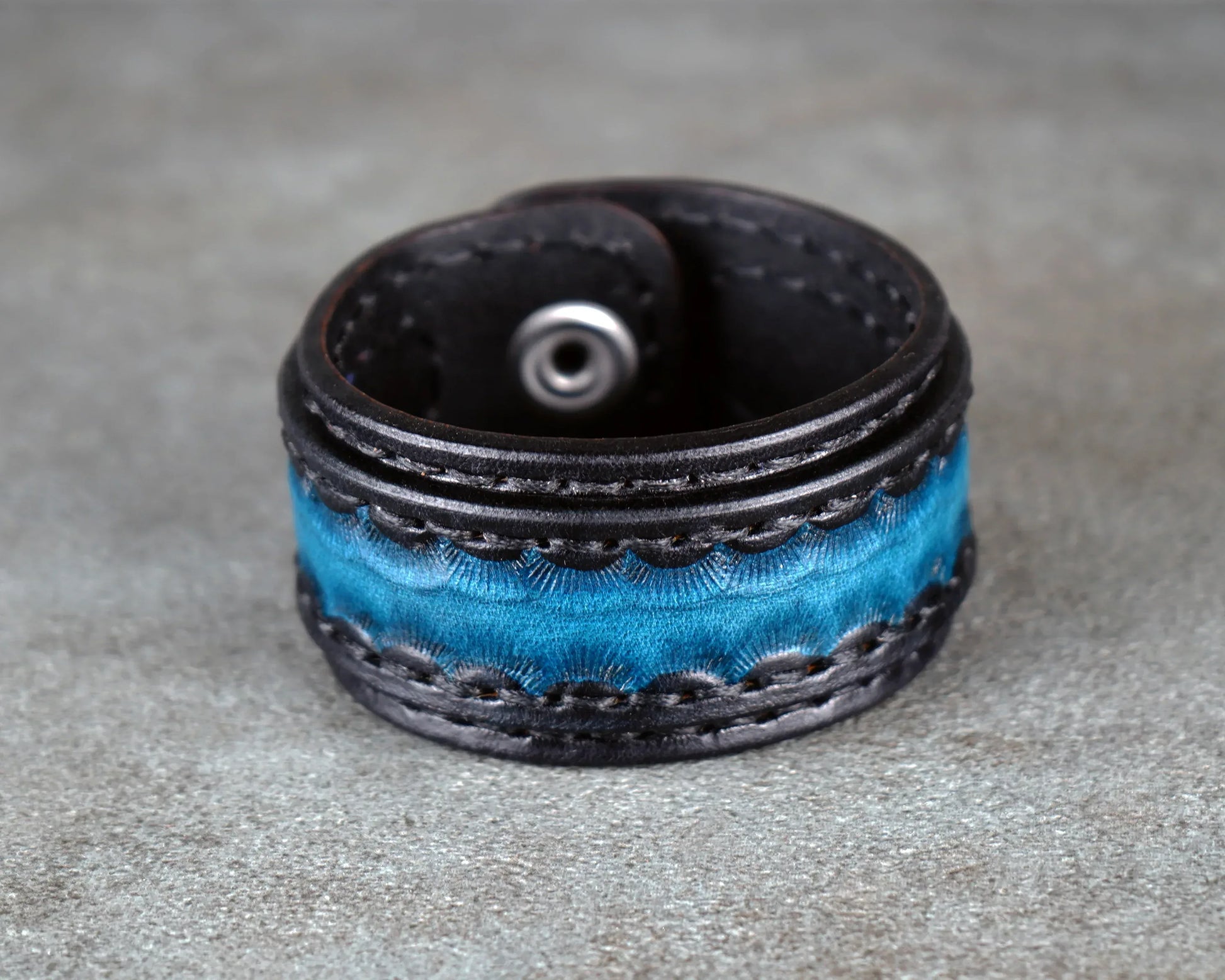black and blue leather bracelet handmade premium leather
