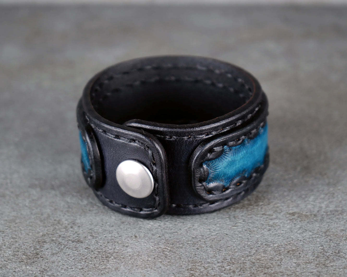black and blue leather bracelet handmade premium leather
