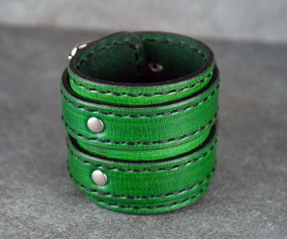 Green Leather Bracelet – Handmade Vegetable-Tanned Leather Wristband