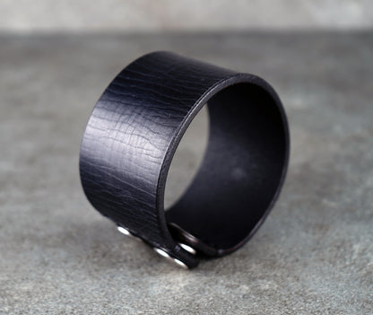 classic black leather cuff 4cm handmade premium leather
