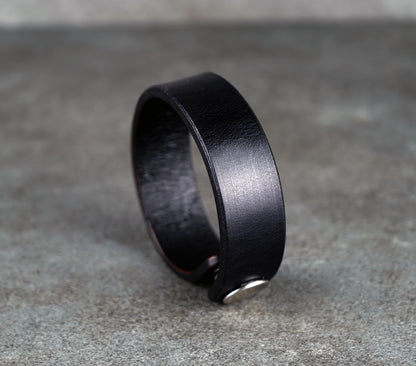 classic black leather cuff 2cm handmade premium leather
