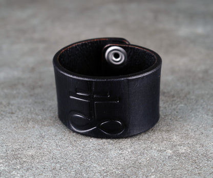 leviathan cross black leather cuff 4cm handmade premium leather

