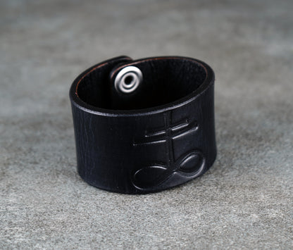 leviathan cross black leather cuff 4cm handmade premium leather
