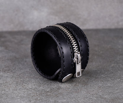 black zipper leather cuff 4cm handmade premium leather

