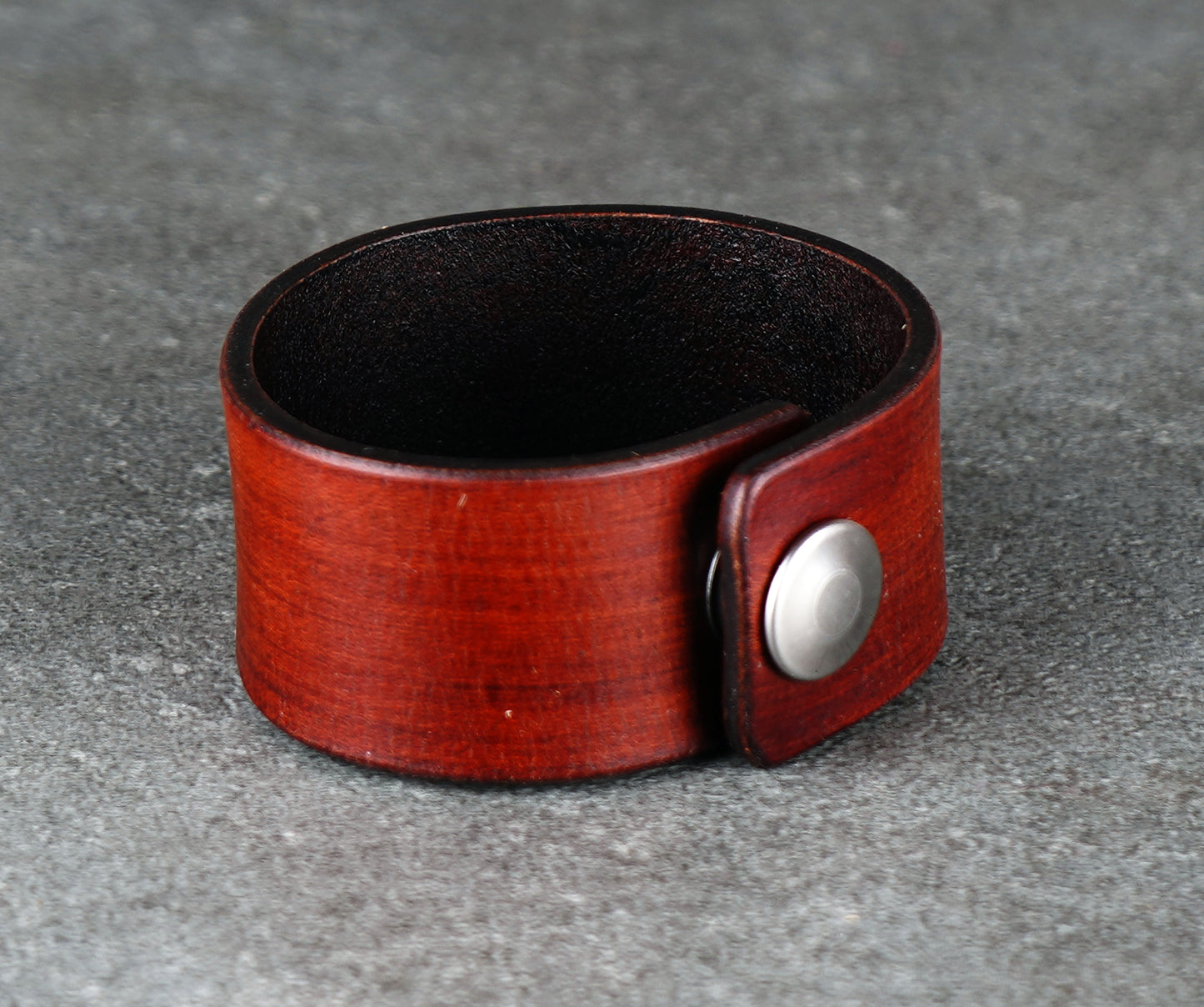 Brown Jolly Roger leather bracelet crafted from high‑quality leather