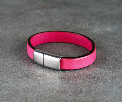 Pink Leather Bracelet – Handcrafted Vegetable‑Tanned Wrist Accessory