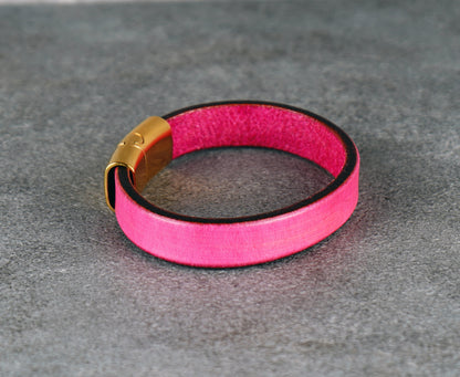 Pink Leather Bracelet – Handcrafted Vegetable‑Tanned Wrist Accessory