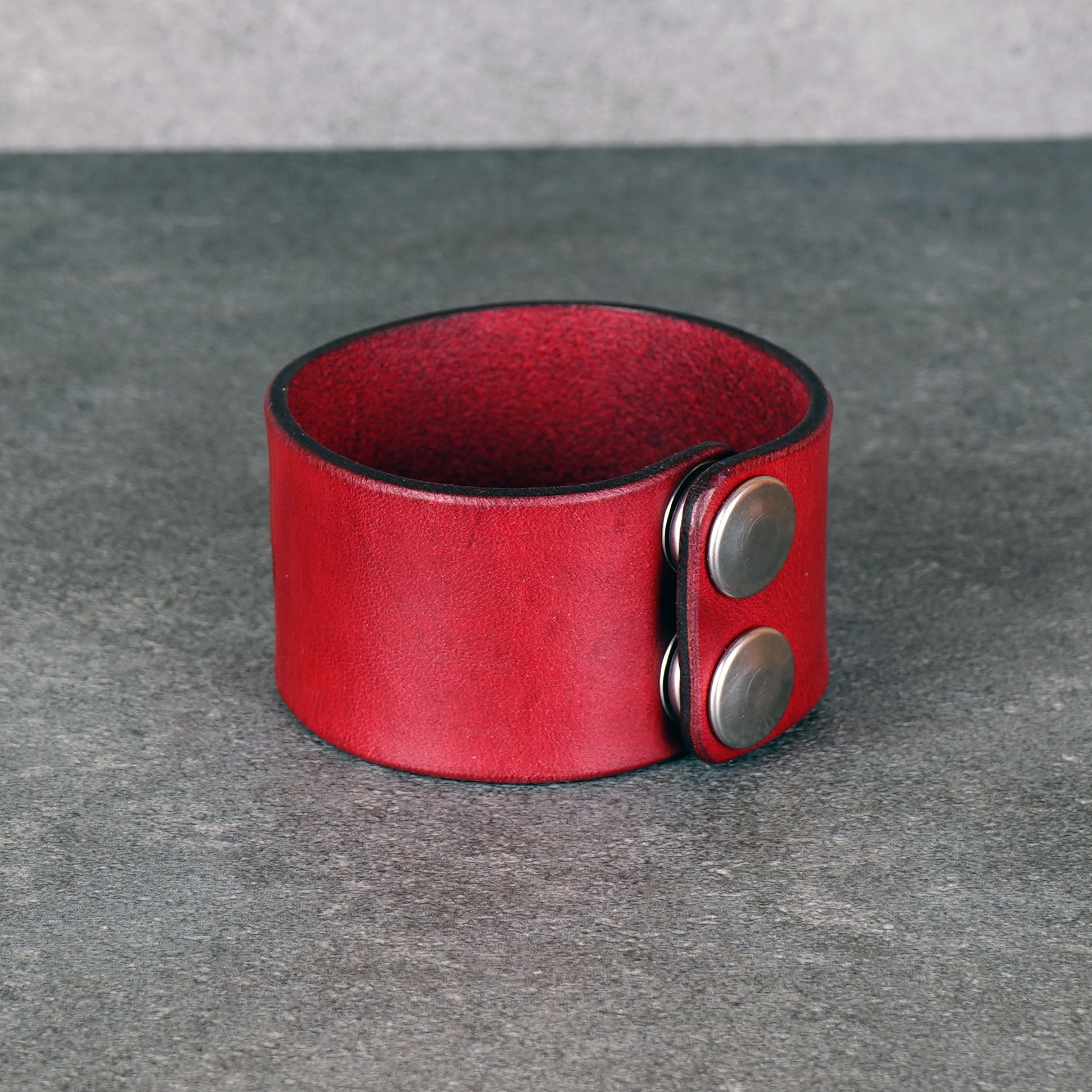 red dragon leather bracelet handmade vegetable tanned fixed size wristband